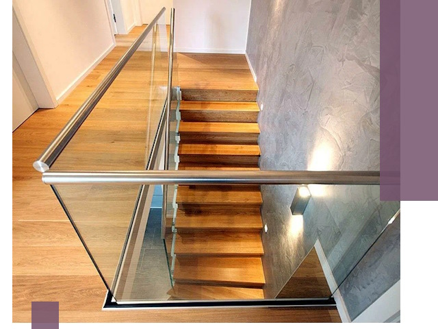 Перила для лестницы в доме — изготовление и монтаж в Альметьевске