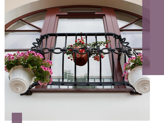 Изготовление и монтаж французских балконов в Альметьевске