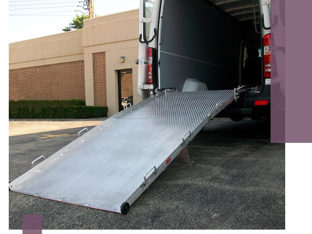 Мобильные пандусы в Альметьевске — производство, монтаж и аренда