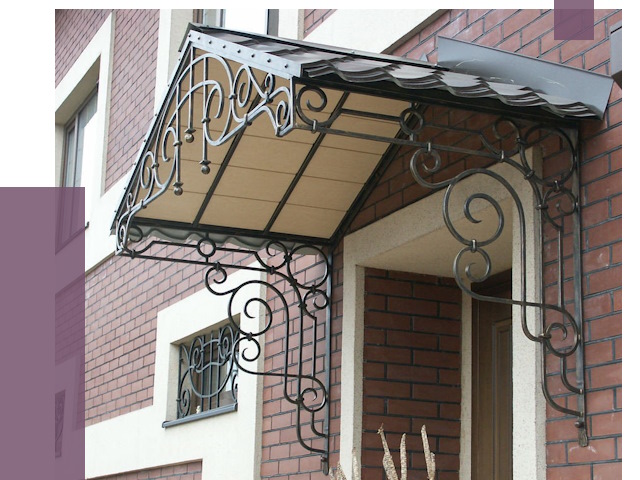 Двускатные козырьки в Альметьевске под ключ от 12975 руб.