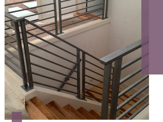 Изготовление поручней из металла и дерева в Альметьевске